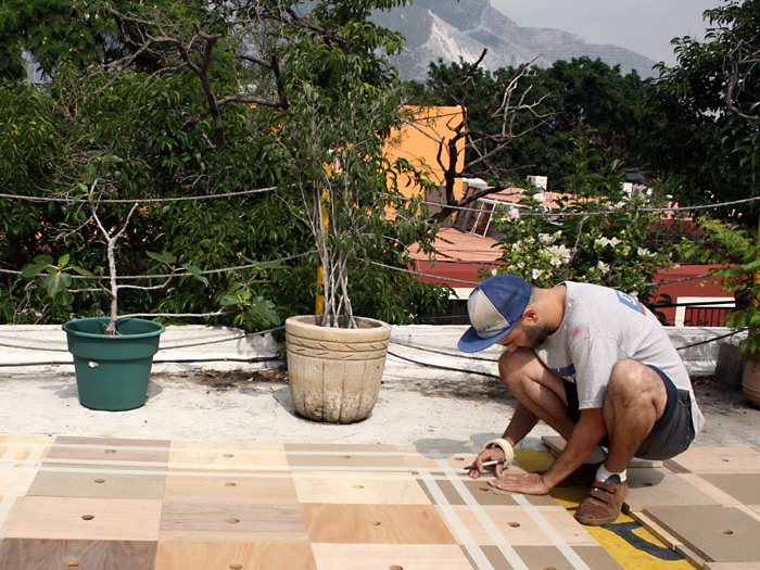 The next day I started painting the pieces on Maf's rooftop.