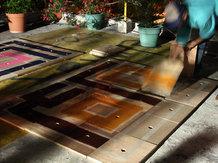 I painted all day and the pieces were ready at night. I painted all day and the pieces were ready at night.