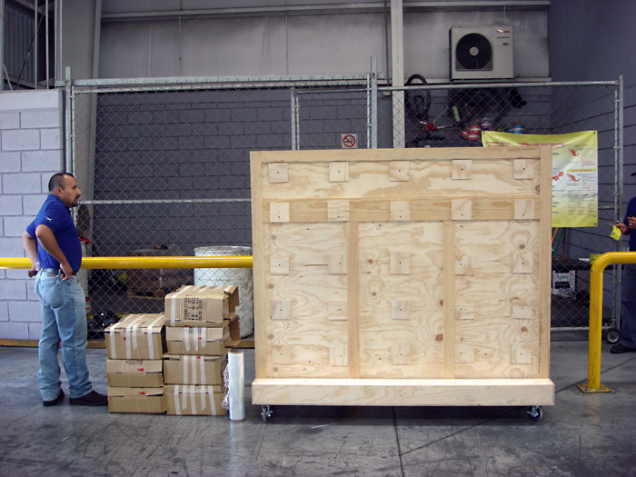 ... and we sent the Autotono by fret to Mexico City. ... and we sent the Autotono by fret to Mexico City.