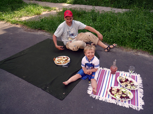 Maciek prepared the pizza and Joanna the dessert